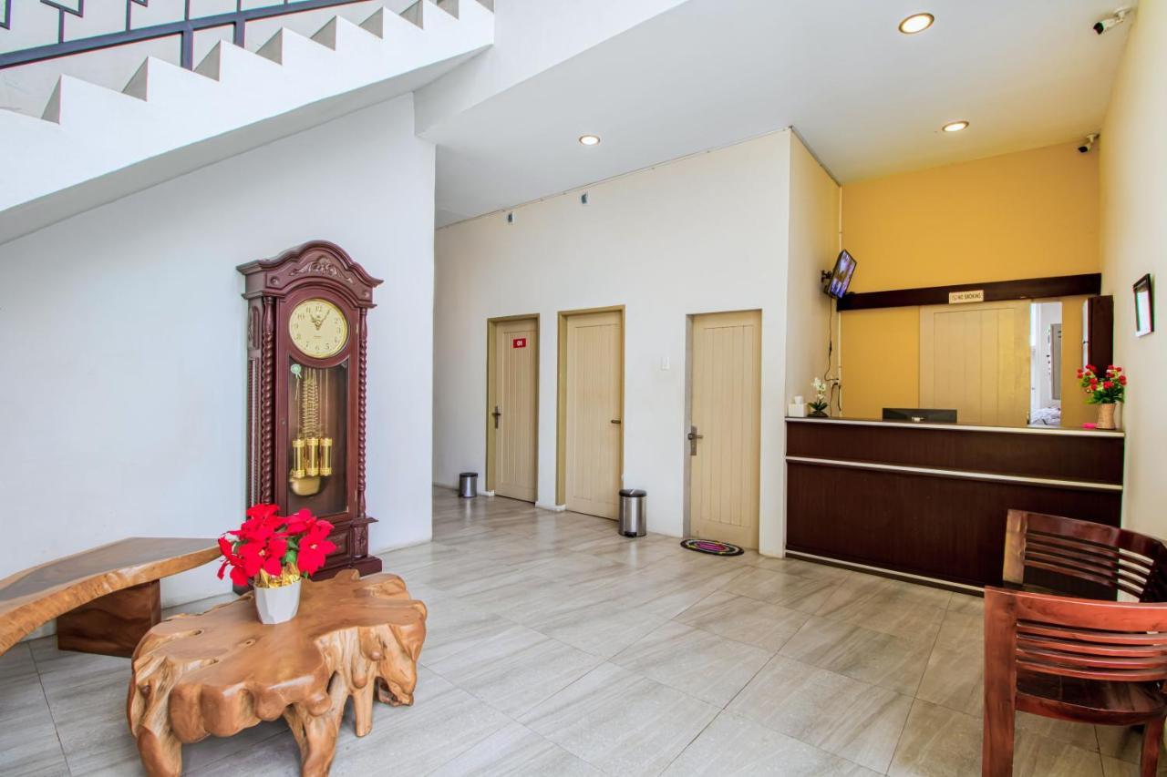 Vosstel Guest House Medan Exterior foto